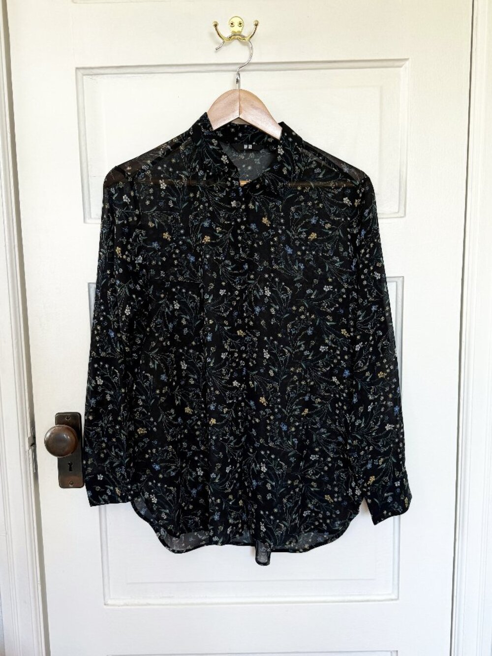 Uniqlo Black Floral Button Up, S